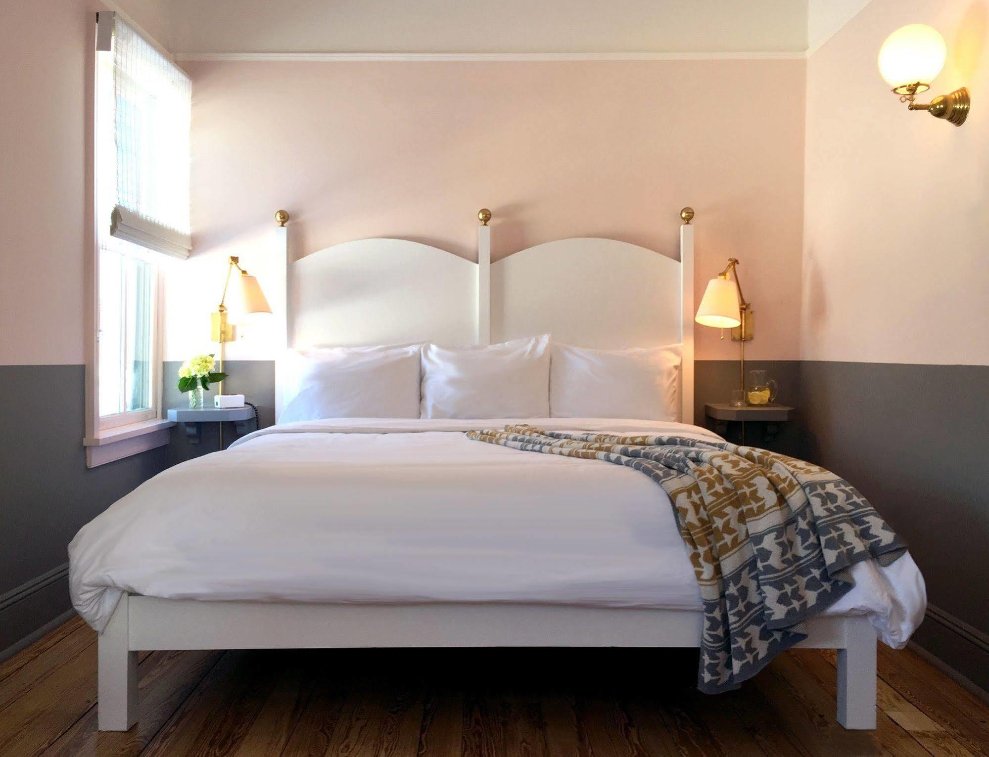 The Chequit Hotel Shelter Island Heights Екстериор снимка
