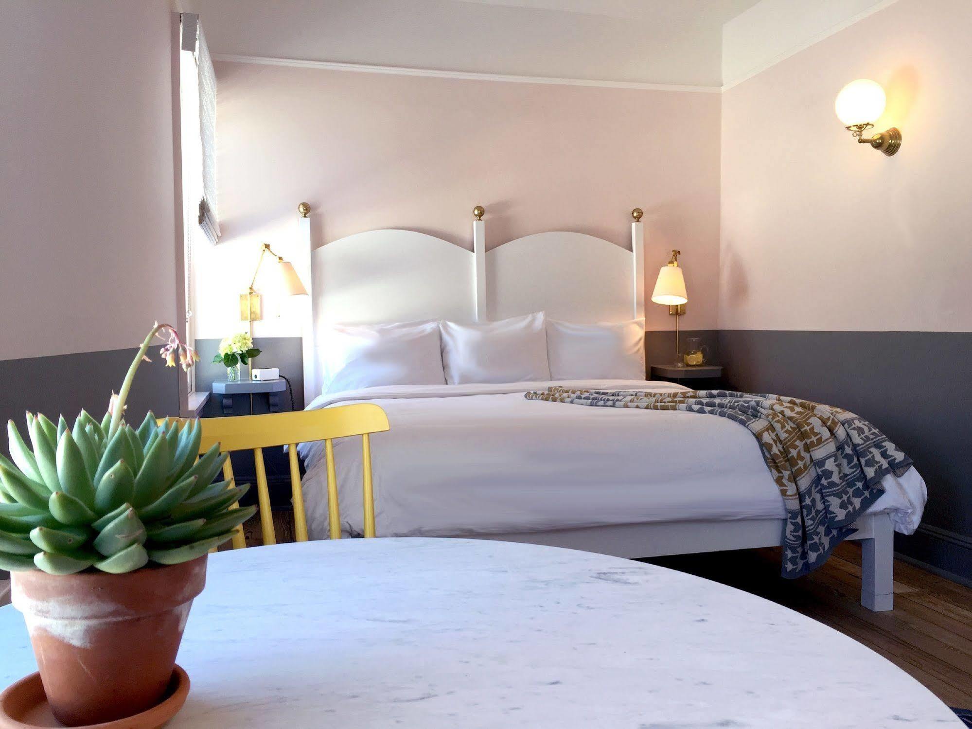 The Chequit Hotel Shelter Island Heights Екстериор снимка